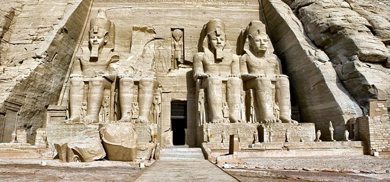 Abu Simbel | LAT.40