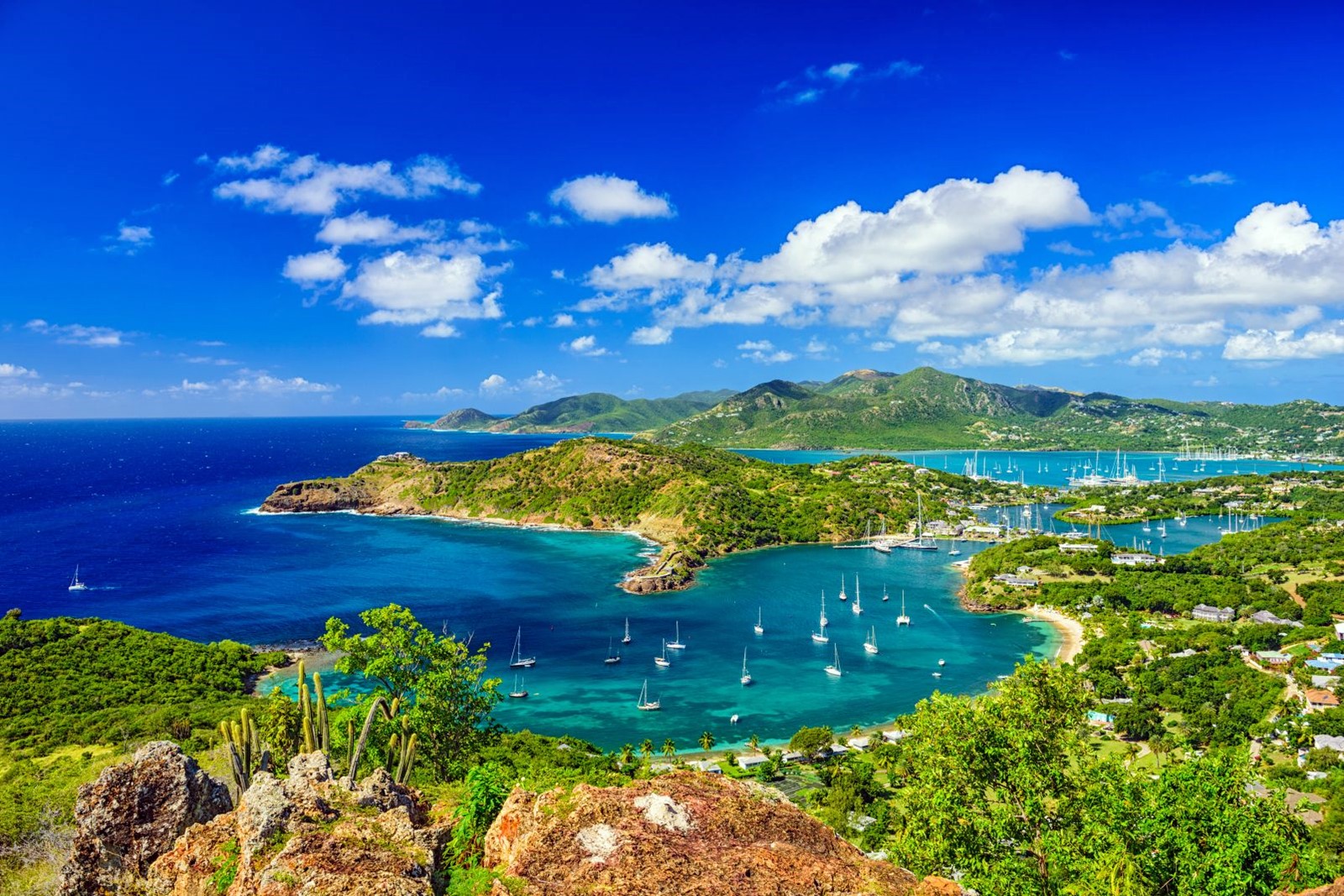Antigua and Barbuda | LAT.40