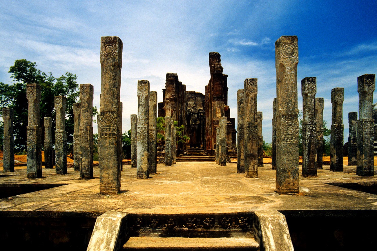 Anuradhapura | LAT.40