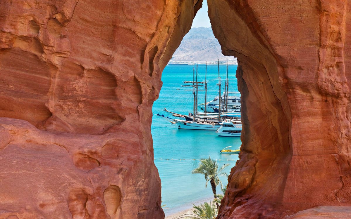 Aqaba | LAT.40