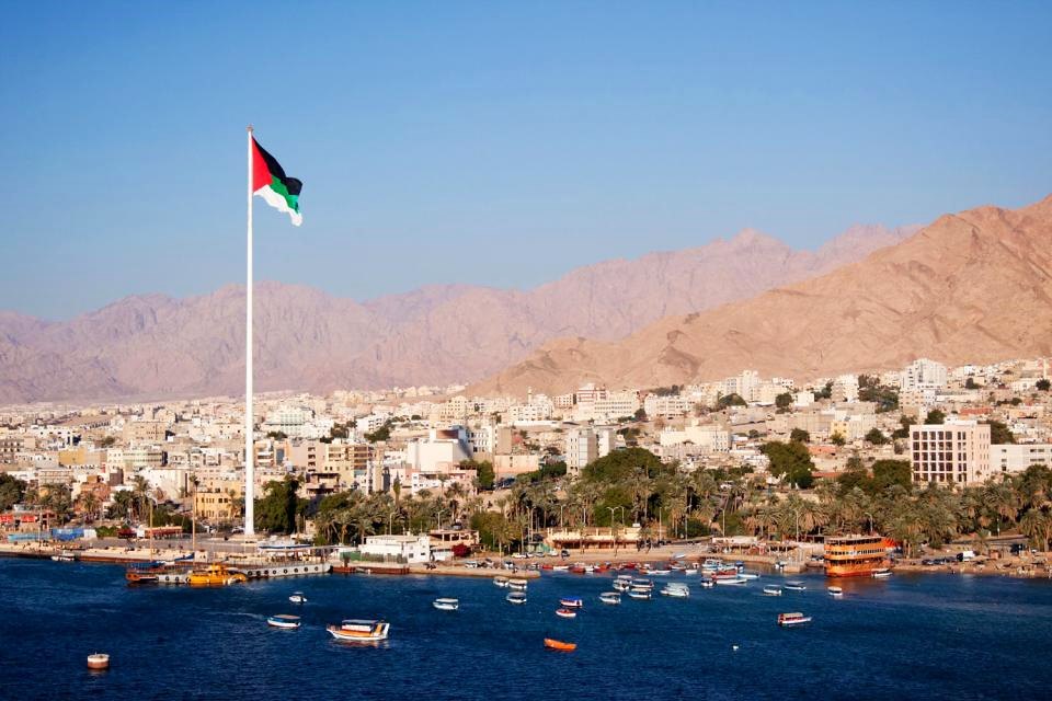 Aqaba | LAT.40