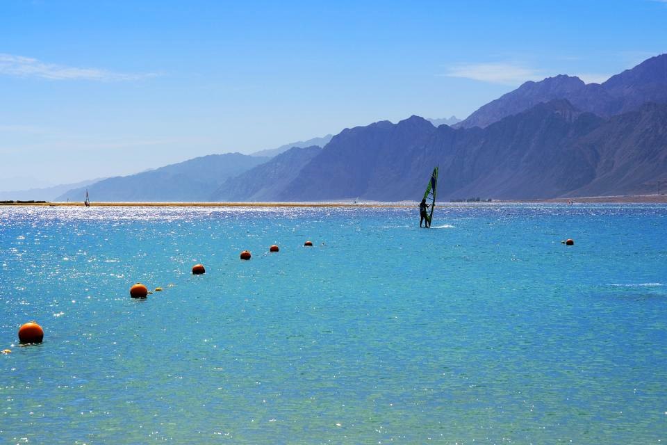 Aqaba | LAT.40