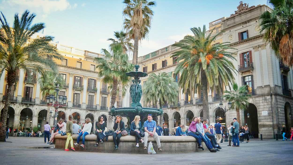 Viaje Barcelona 29 junio diseñado por LAT.40