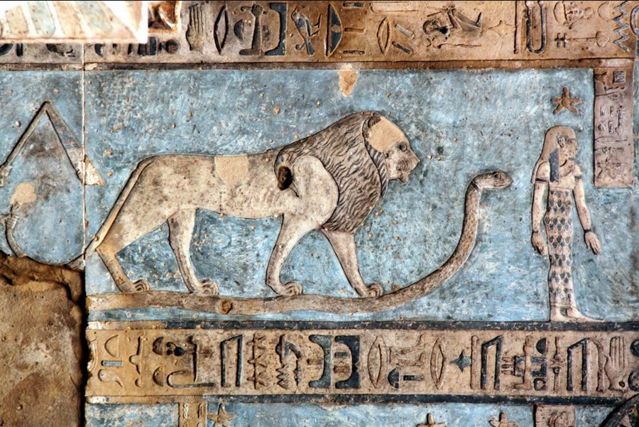 Dendera | LAT.40