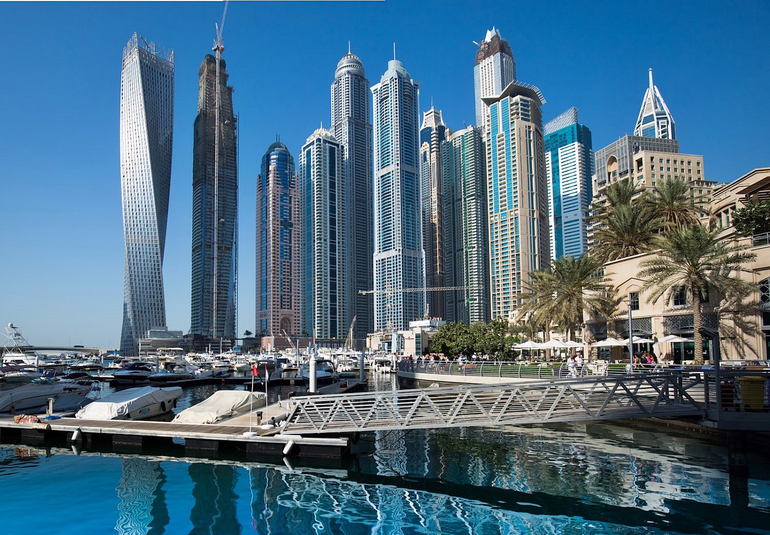 Viaje Emiratos 2 adultos y 2 niños diseñado por LAT.40
