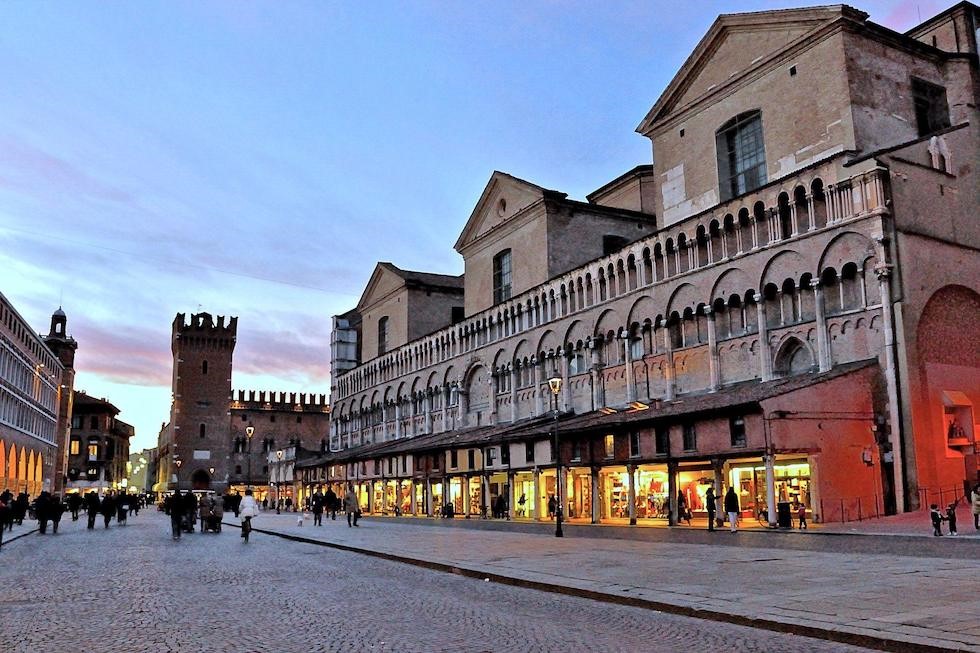 Ferrara | LAT.40