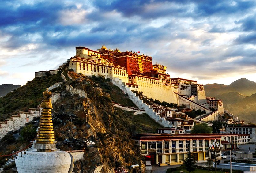 Lhasa | LAT.40