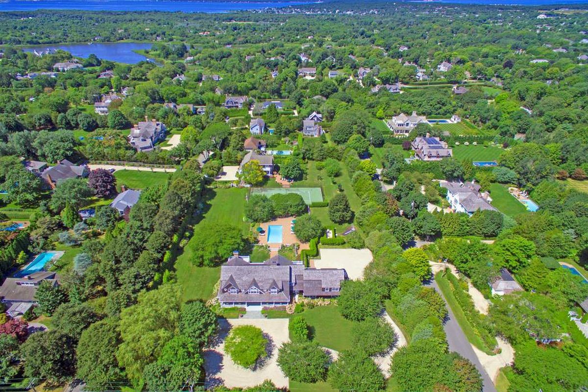 Los Hamptons | LAT.40