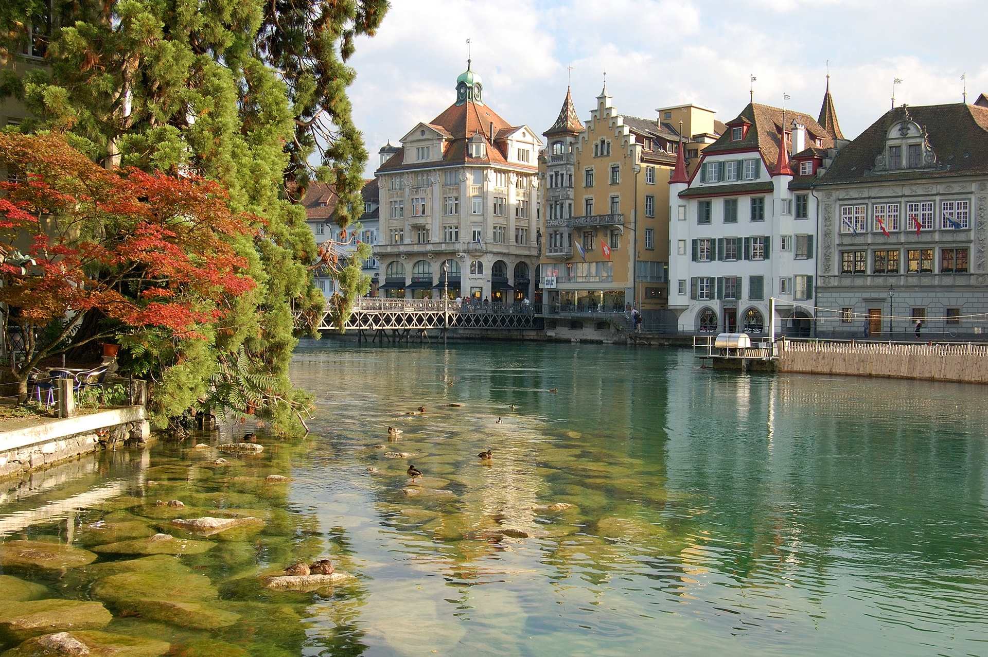 Lucerna | LAT.40