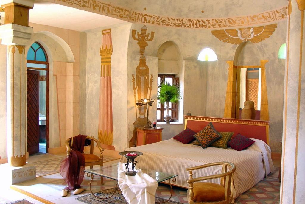 Luxor