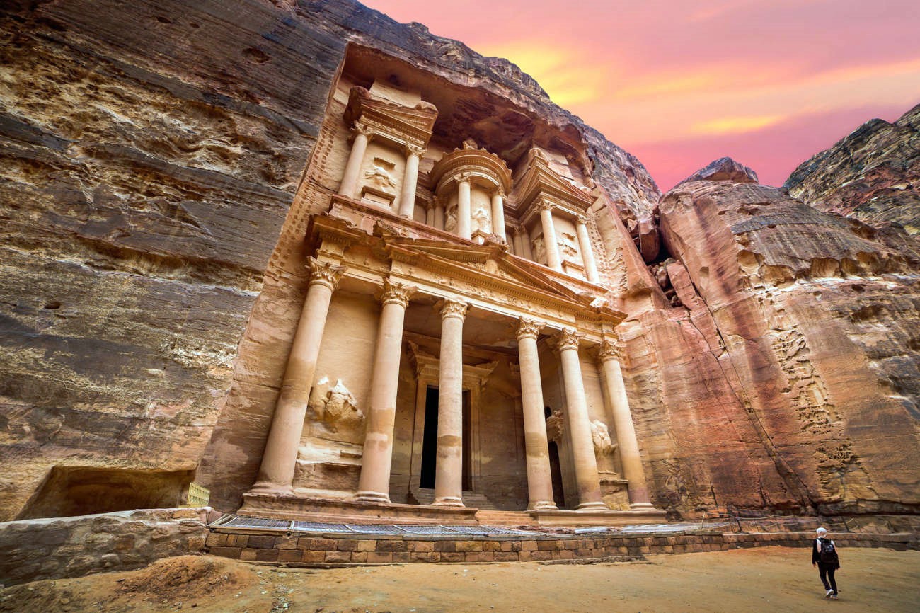 Petra | LAT.40