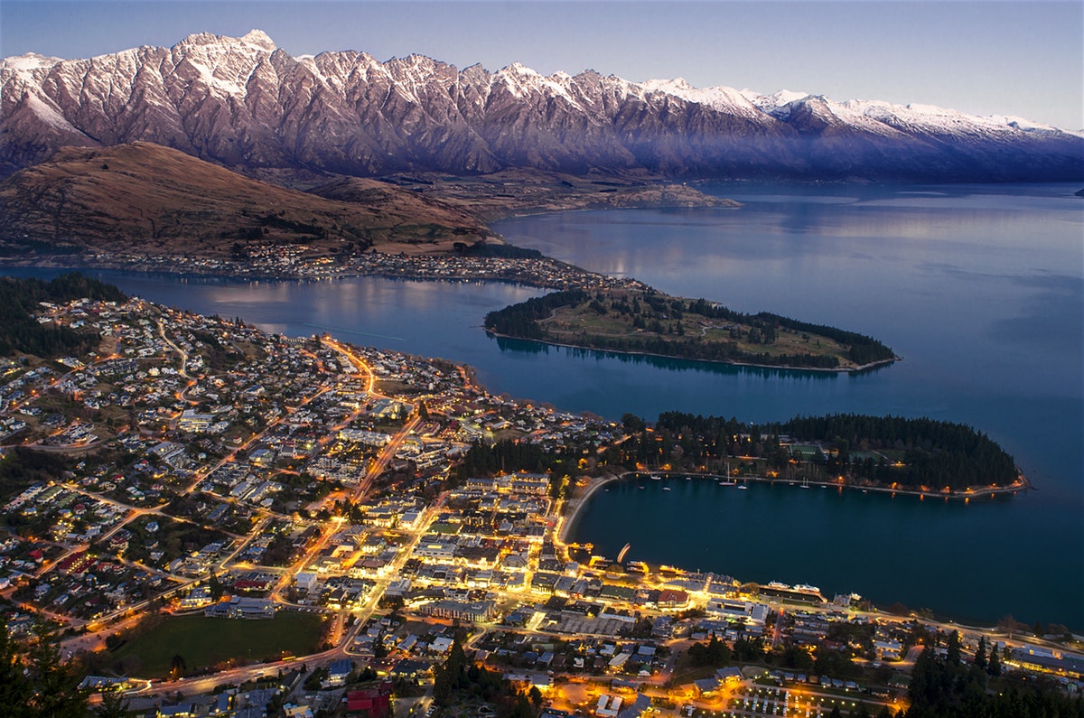 Queenstown | LAT.40