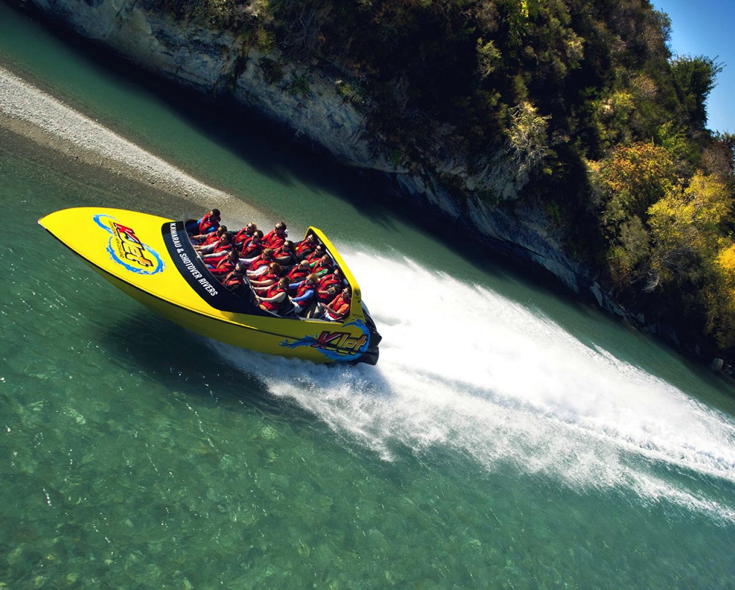 Queenstown | LAT.40