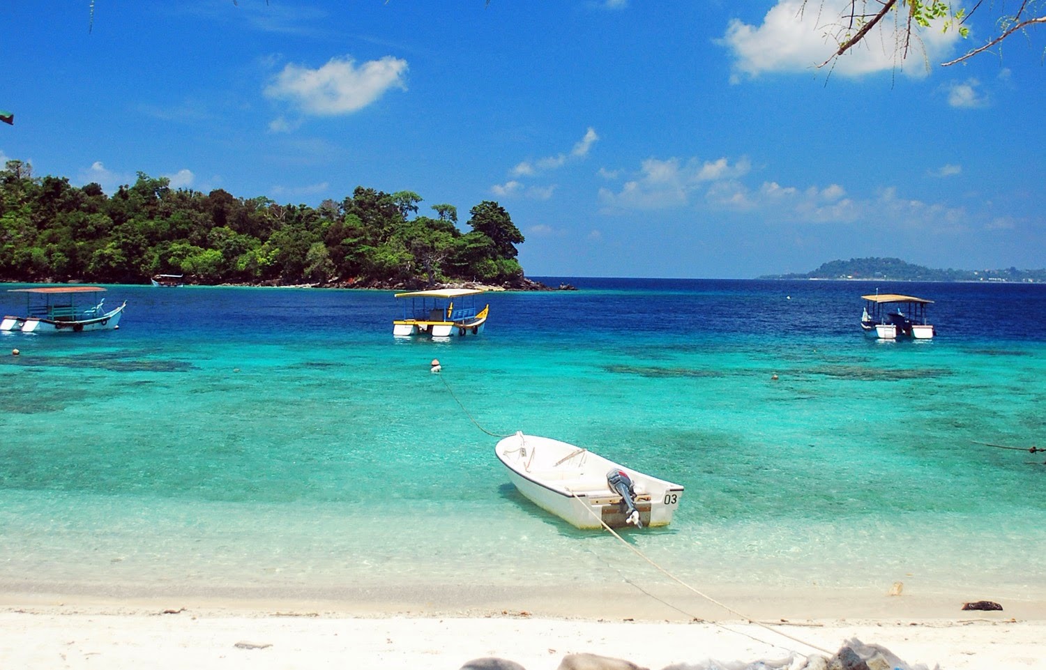 Sabang | LAT.40