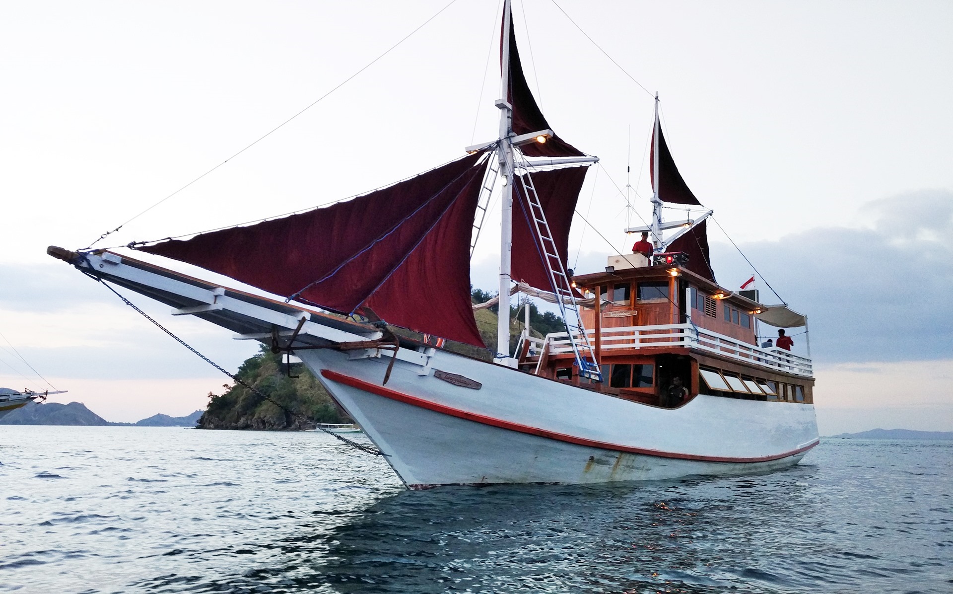 Tunggadewi Phinisi | LAT.40