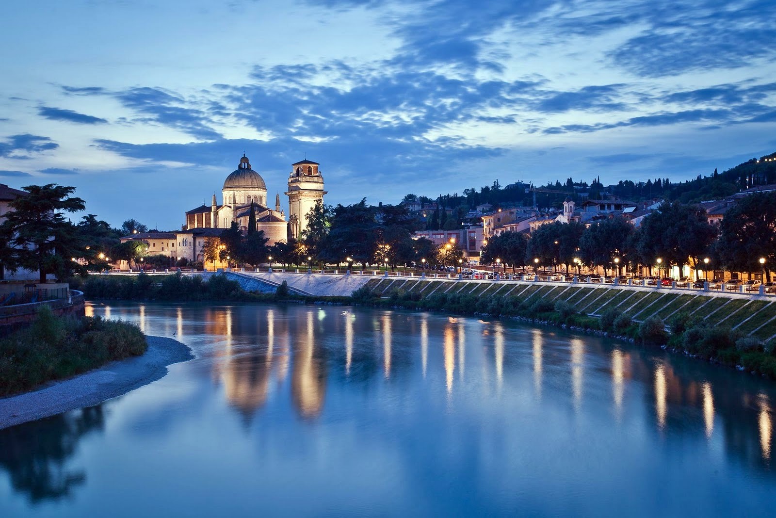 Verona | LAT.40