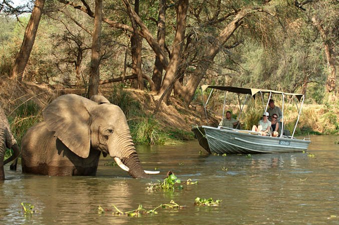 Old Mondoro Bush Camp en Lower Zambezi