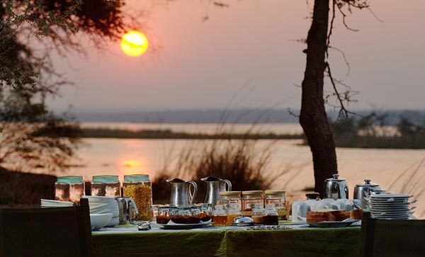 Old Mondoro Bush Camp en Lower Zambezi