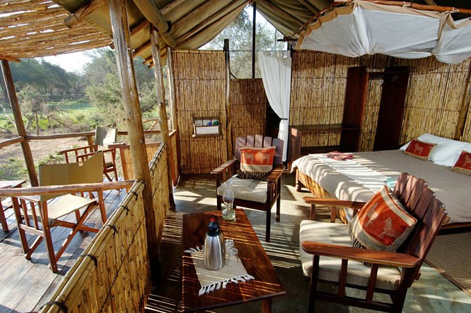 Old Mondoro Bush Camp en Lower Zambezi