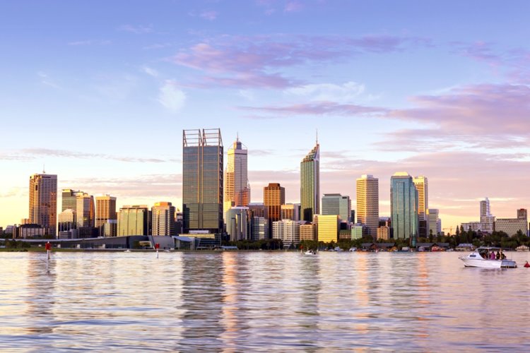 Perth | LAT.40