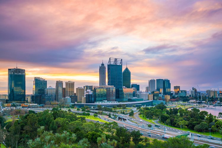 Perth | LAT.40