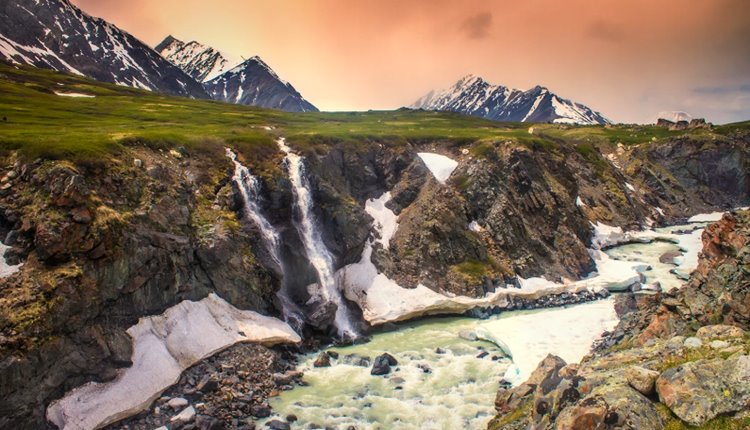 Altai Tavan Bogd National Park | LAT.40