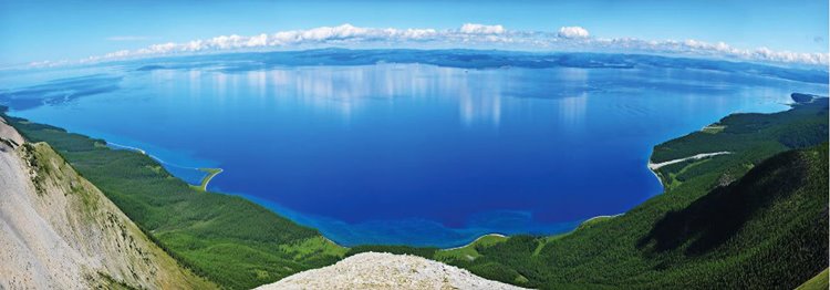 Lago Ubsugul | LAT.40