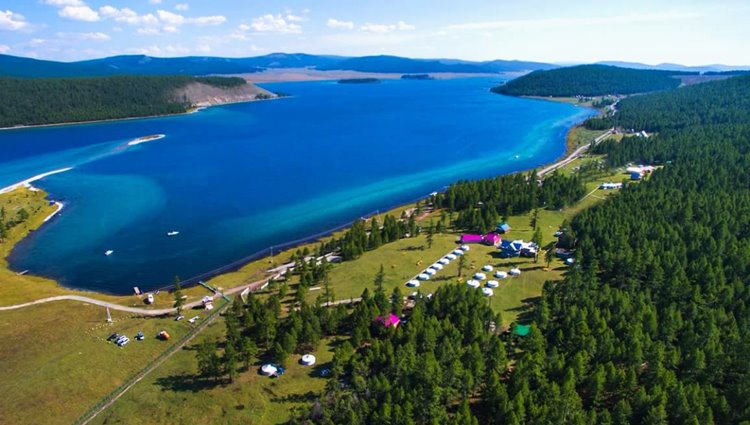 Lago Ubsugul | LAT.40
