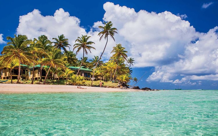 little corn island | LAT.40