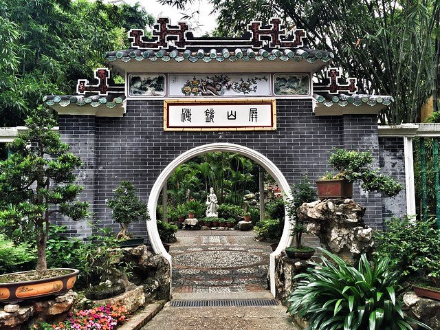 Macao | LAT.40