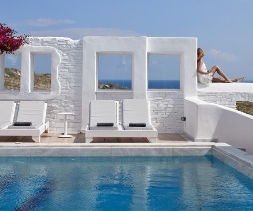 Paros