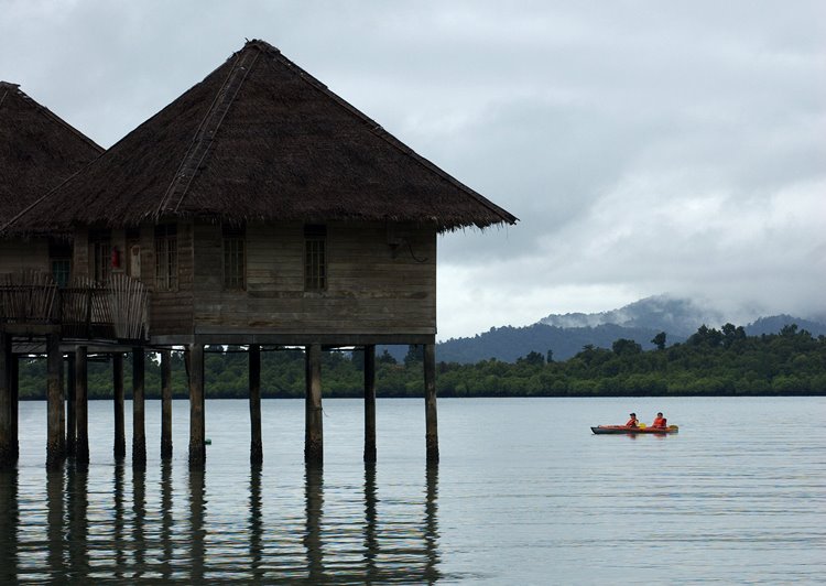 Telunas | LAT.40
