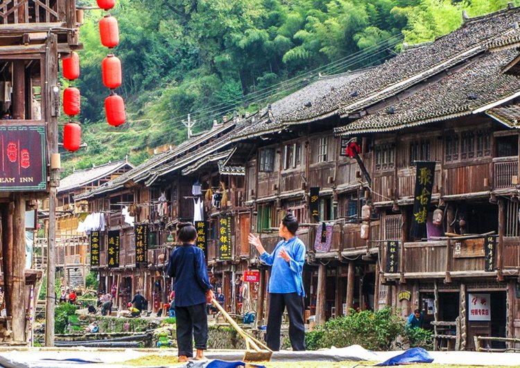 Zhaoxing | LAT.40
