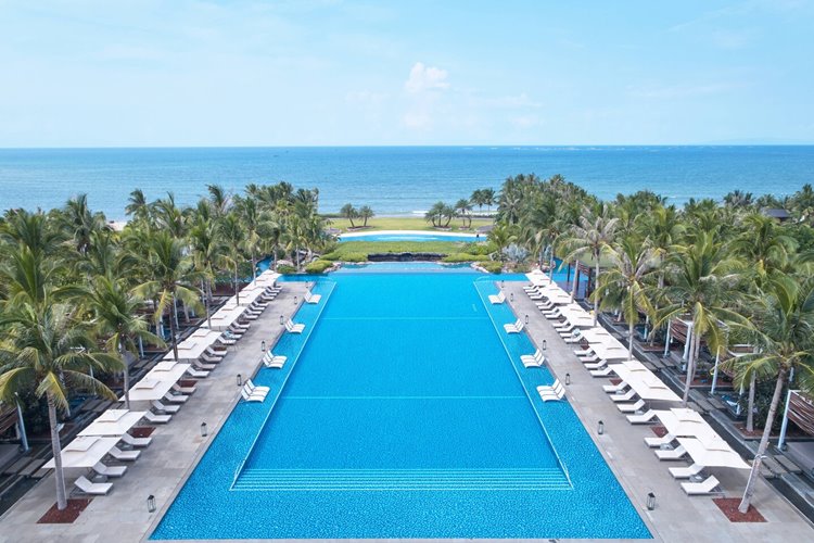 The Westin Blue Bay Resort en China