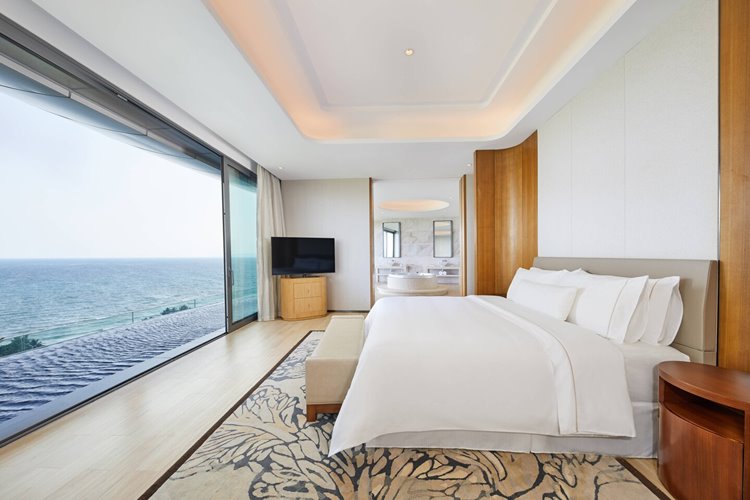 The Westin Blue Bay Resort en China