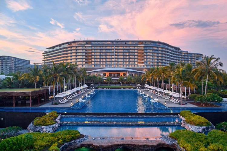 The Westin Blue Bay Resort en China