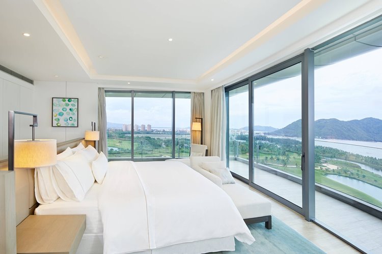 The Westin Blue Bay Resort en China