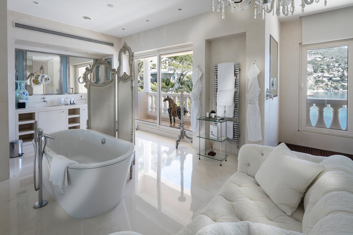 Cap Estel en France