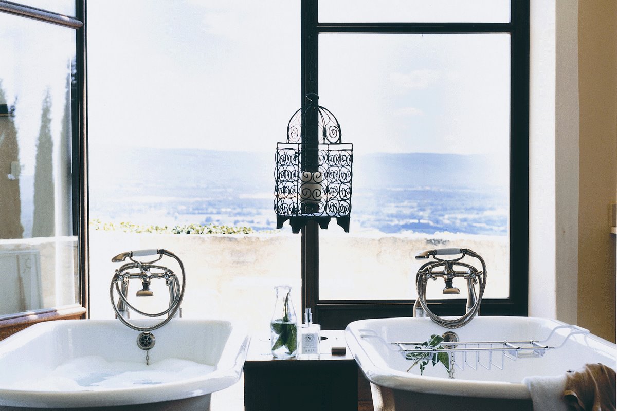 Crillon Le Brave en France
