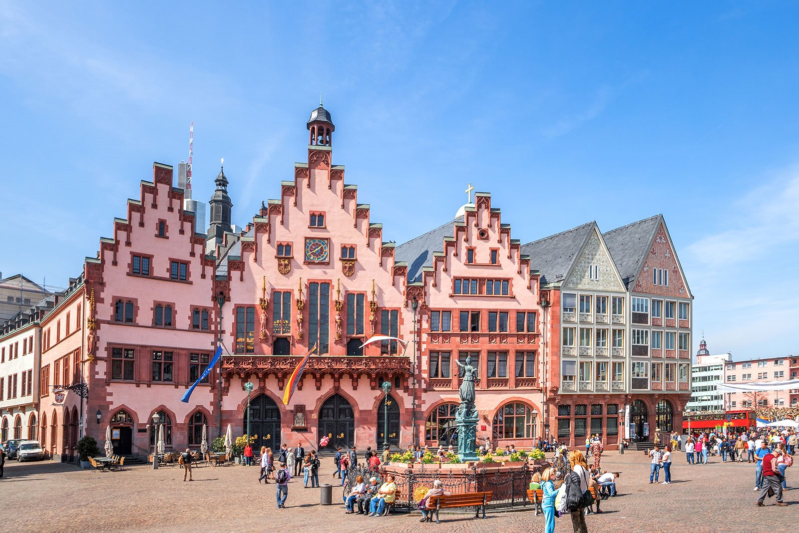 Frankfurt | LAT.40
