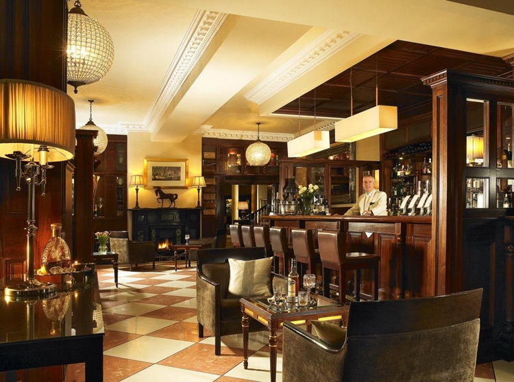 Hayfield Manor Hotel en Ireland