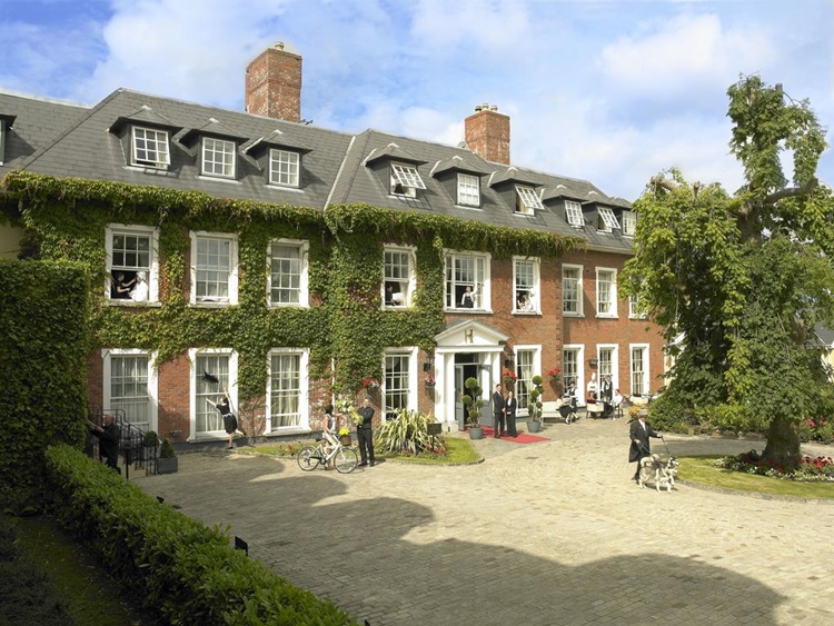Hayfield Manor Hotel en Ireland