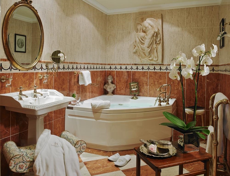 Hayfield Manor Hotel en Ireland
