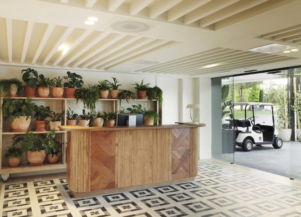 Hotel Camiral  en Spain