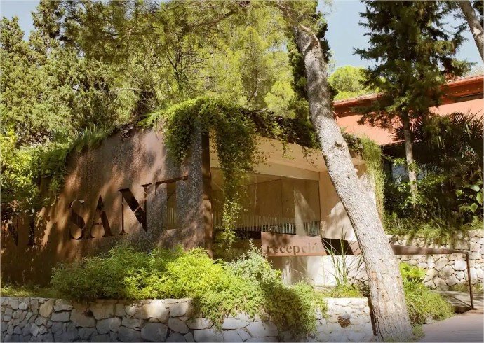 Hotel Mont-Sant en Spain