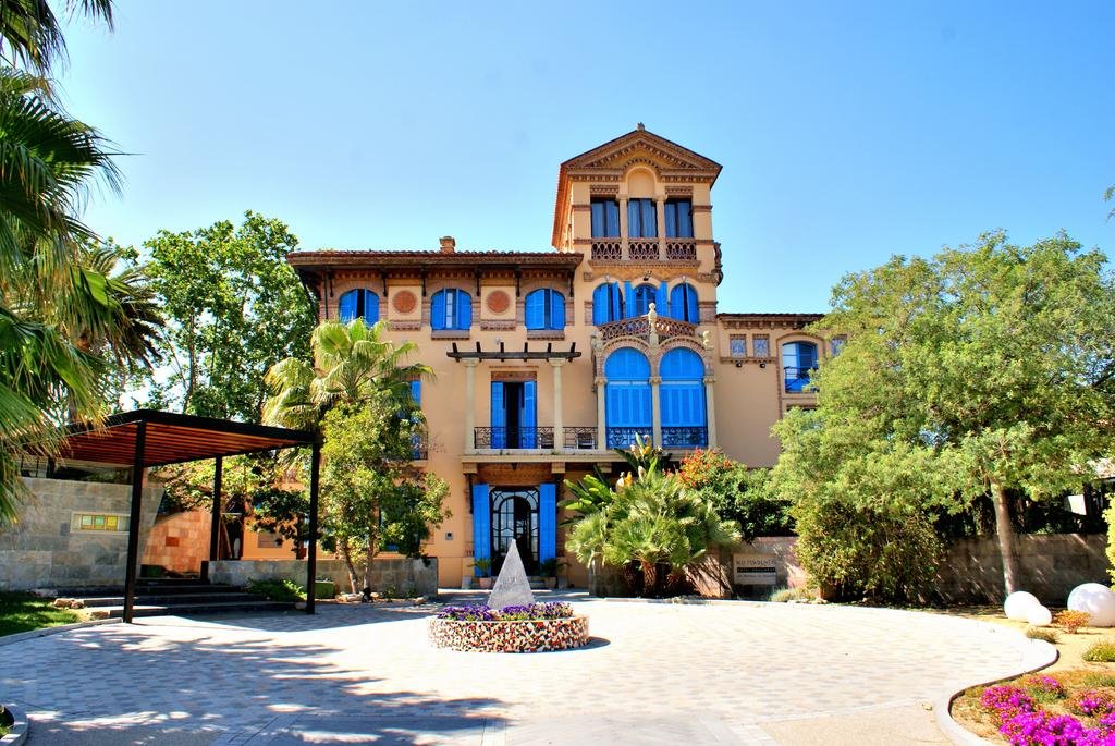 Hotel Monument Spa Mas Passamaner en su destino