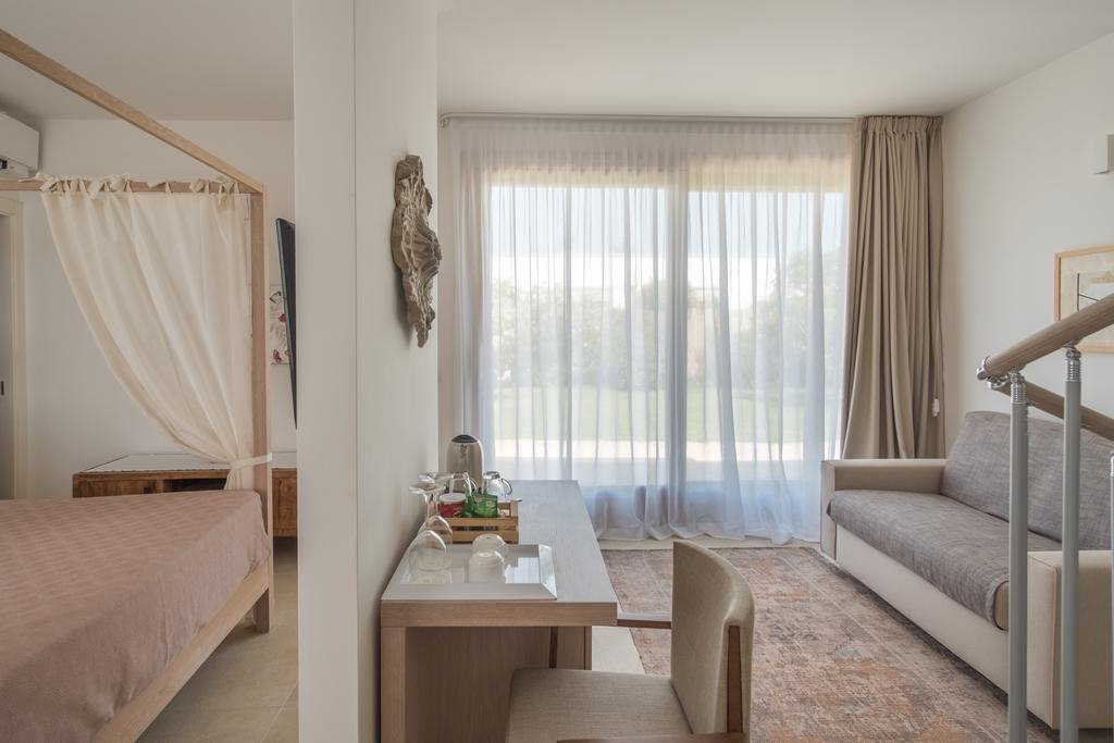 Furnirussi Tenuta en Italy