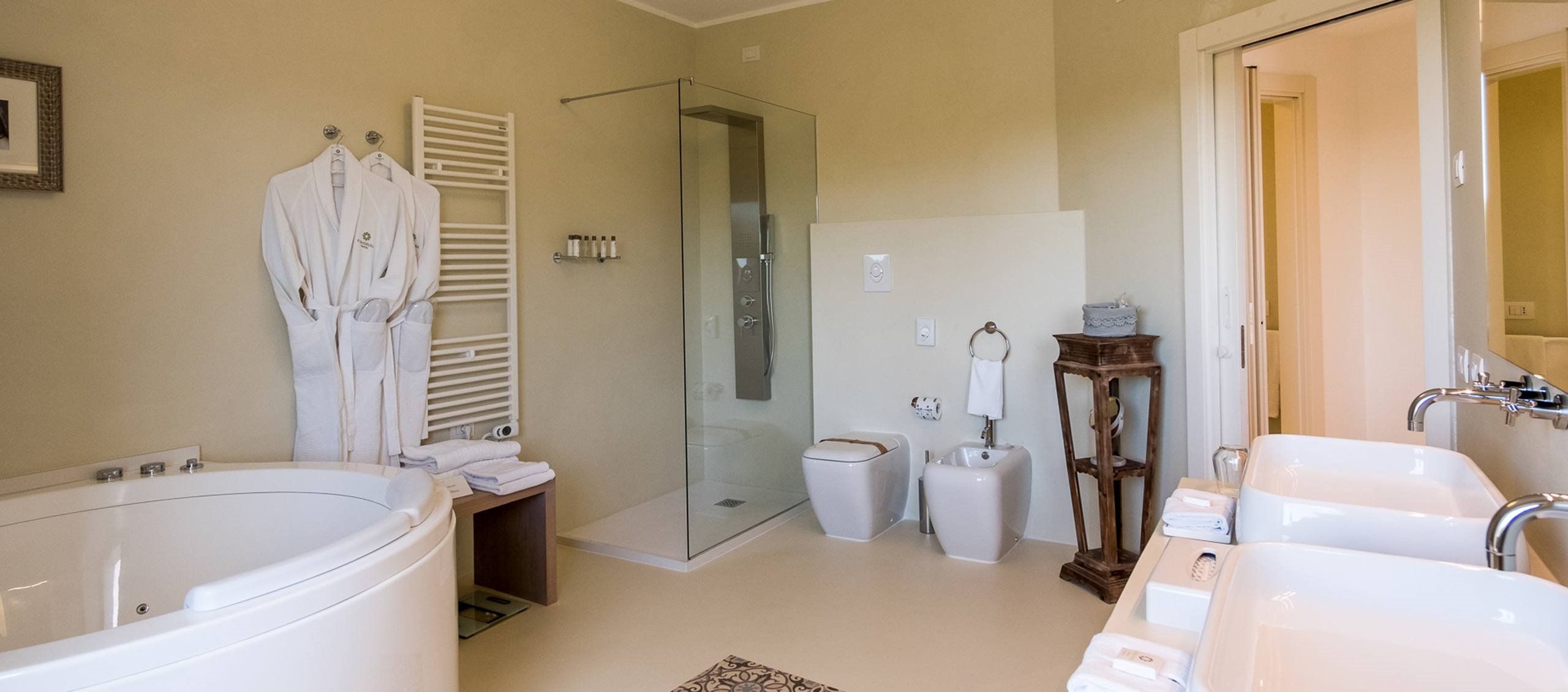Furnirussi Tenuta en Italy