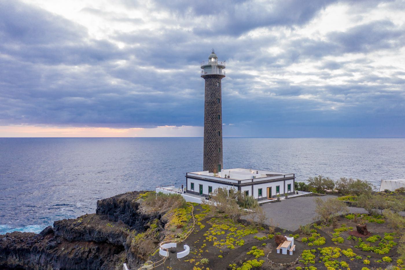 Faro de Punta Cumplida en La Palma