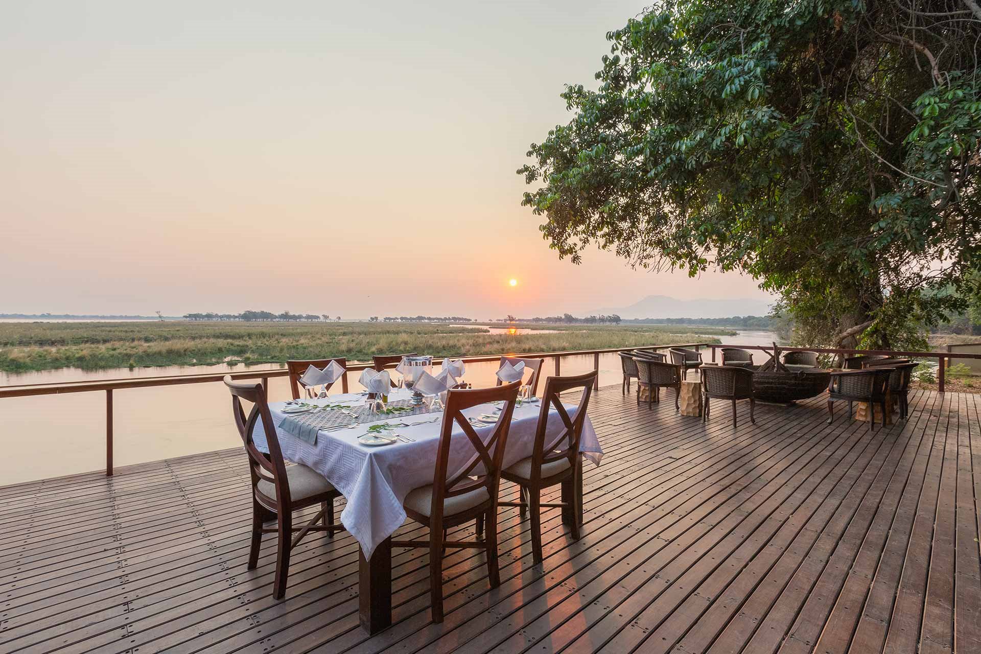 Sausage Tree Camp en Lower Zambezi